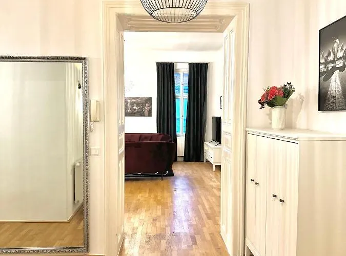 Residential Elegance: Yourvienna Classic In Center Apartmán Vídeň